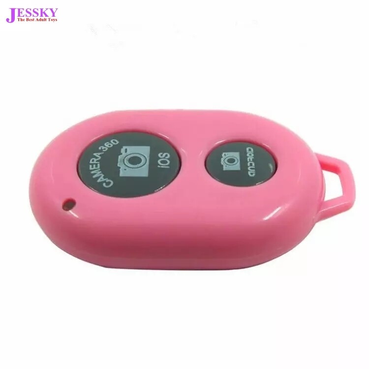 VIDEO'S Vrouwelijke Automatische Seks Machine met Bluetooth Foto en Video Ging de Wereld Over Vrouwelijke Masturbatie 0-450 keer/min Telescopische Neukspeeltjes